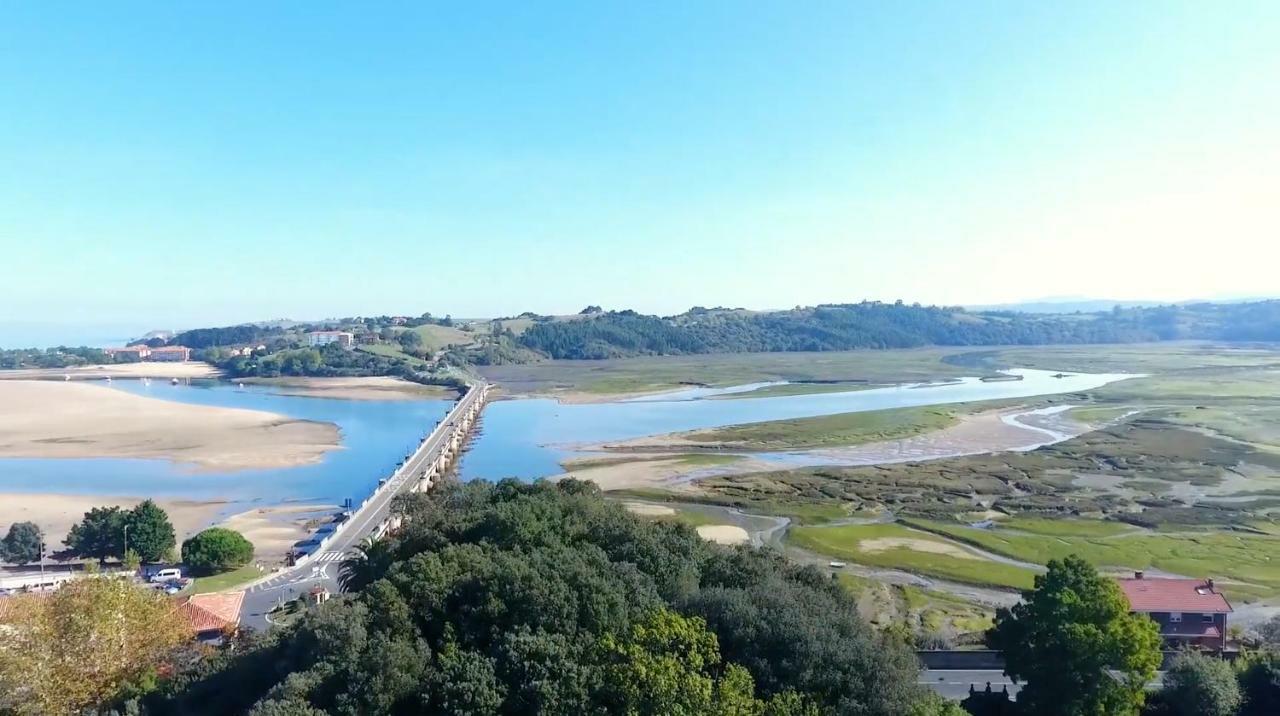 Apartamento Llerandi A: Céntrico y completamente reformado San Vicente De La Barquera Exterior foto